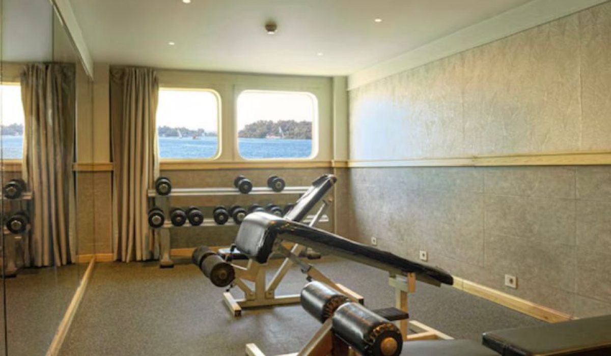 WhatsApp Image 2025-10-23 at 10.32.24 PM (2)