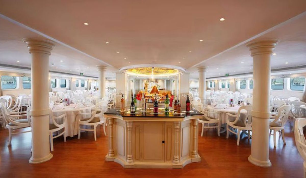 WhatsApp Image 2025-10-23 at 10.32.31 PM (1)