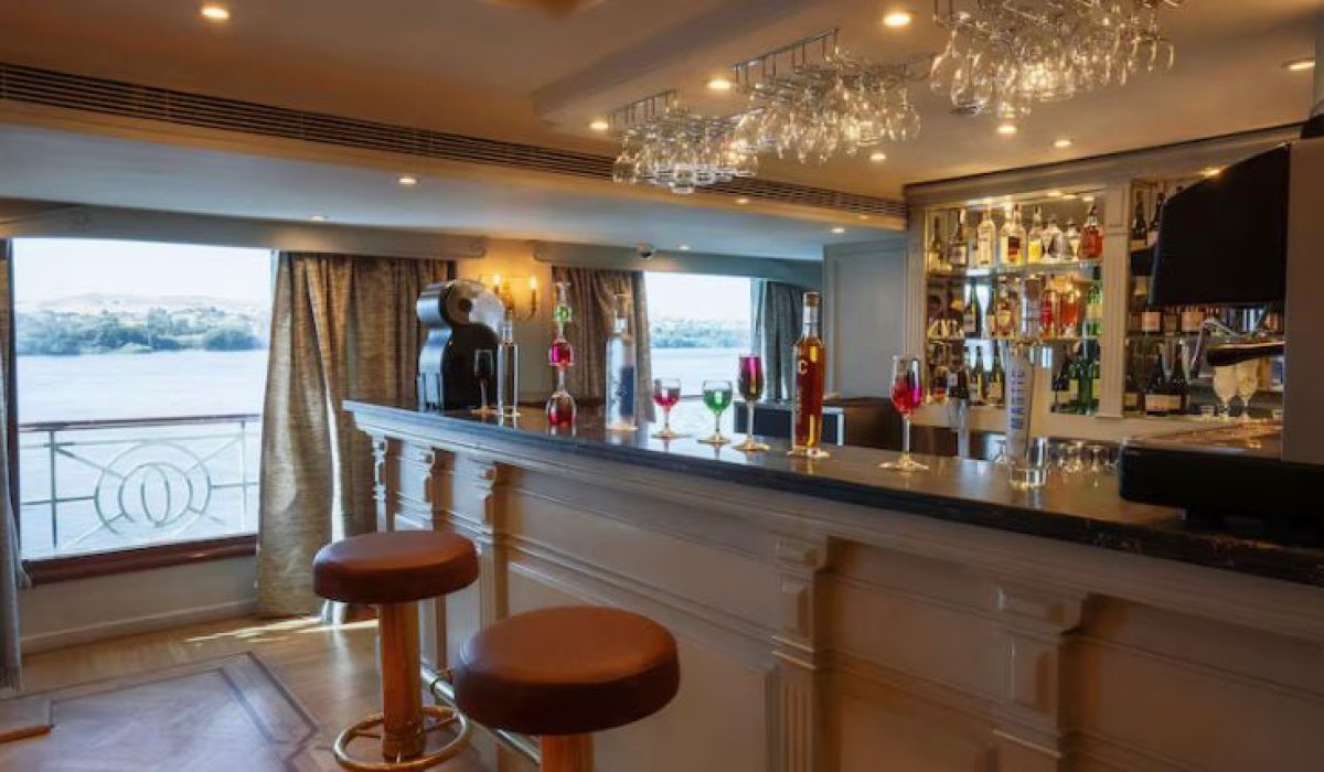 WhatsApp Image 2025-10-23 at 10.32.31 PM (2)