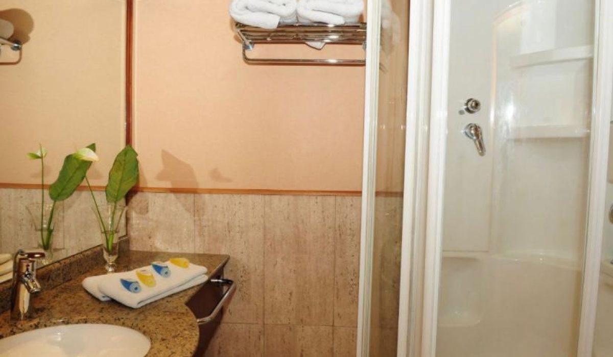 WhatsApp Image 2025-10-23 at 9.24.39 PM (1)