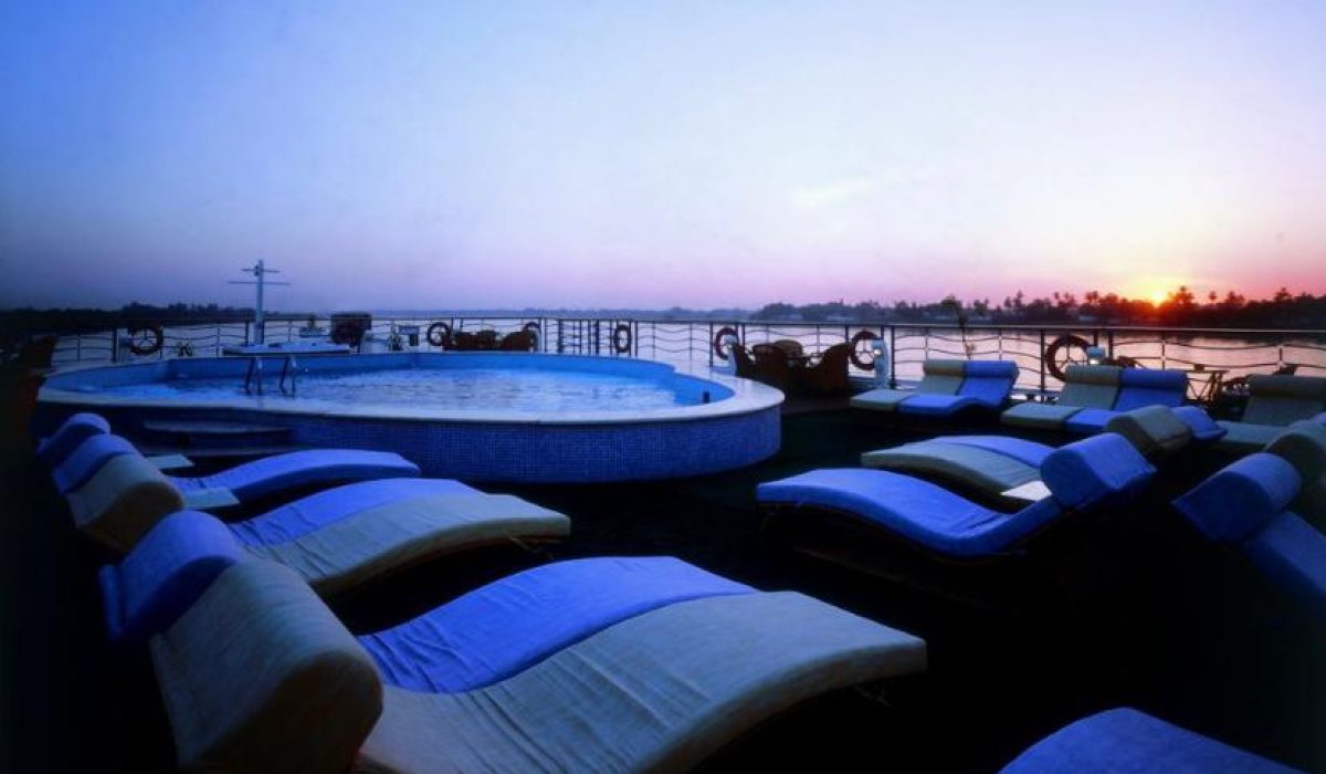 WhatsApp Image 2025-10-23 at 9.31.06 PM (2)