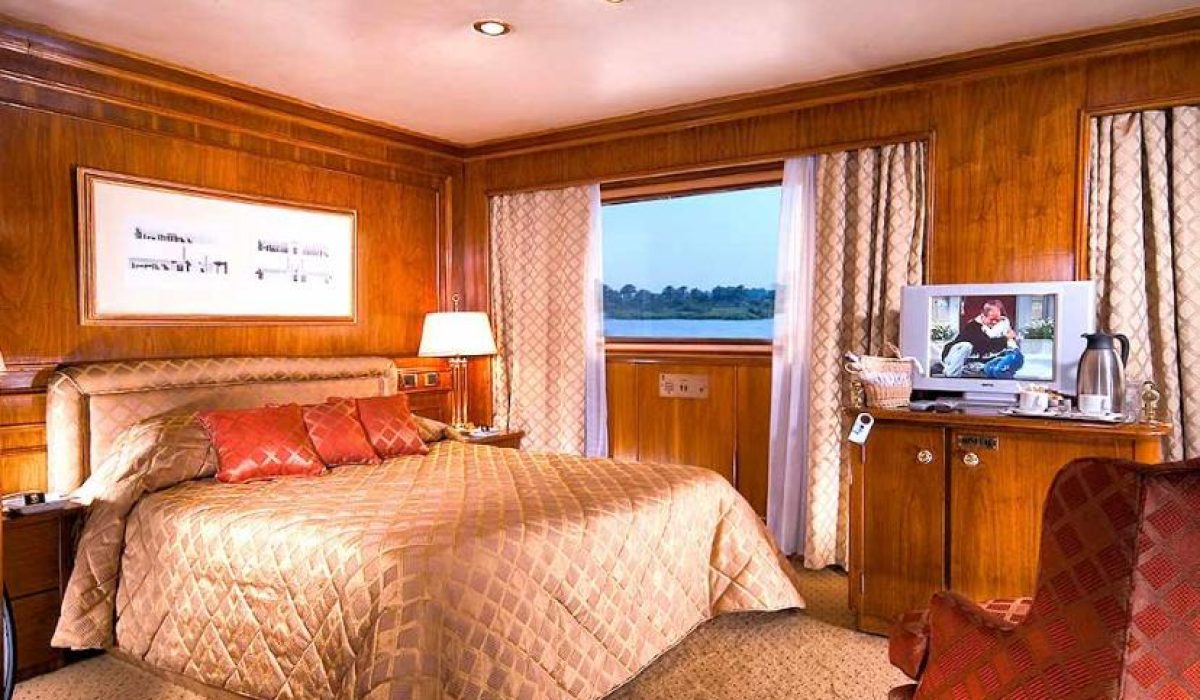 WhatsApp Image 2025-10-24 at 10.50.24 PM