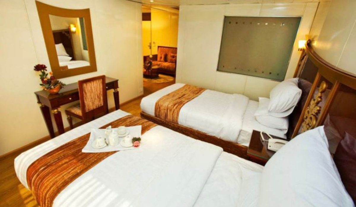 WhatsApp Image 2025-10-24 at 5.53.20 PM (1)