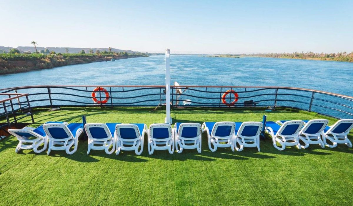 WhatsApp Image 2025-10-24 at 6.03.56 PM (1)