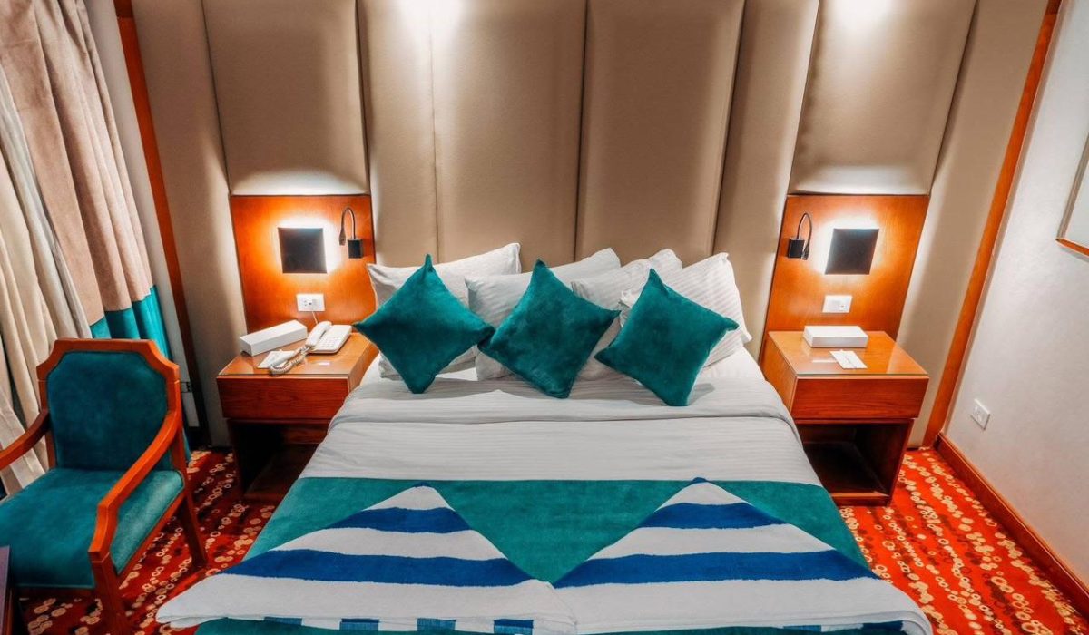 WhatsApp Image 2025-10-24 at 6.03.57 PM (3)