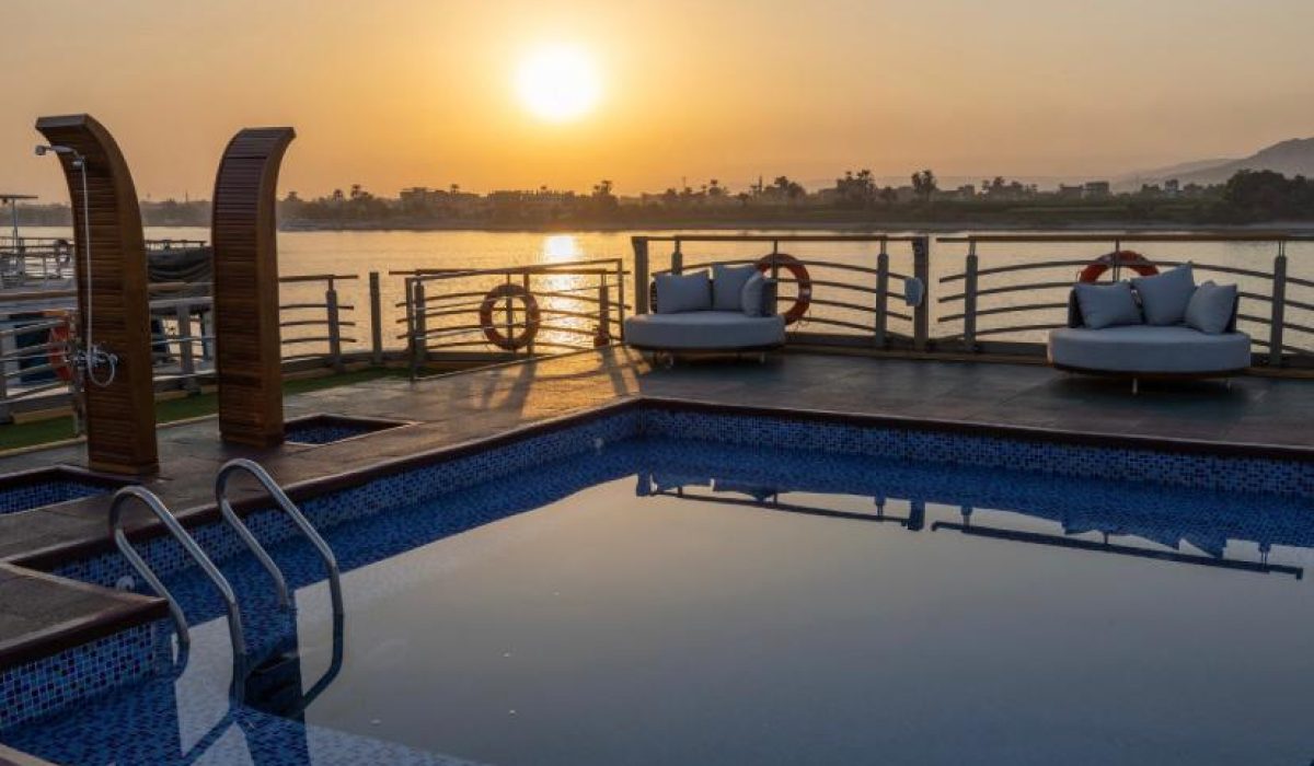 WhatsApp Image 2025-10-25 at 10.54.11 PM (1)