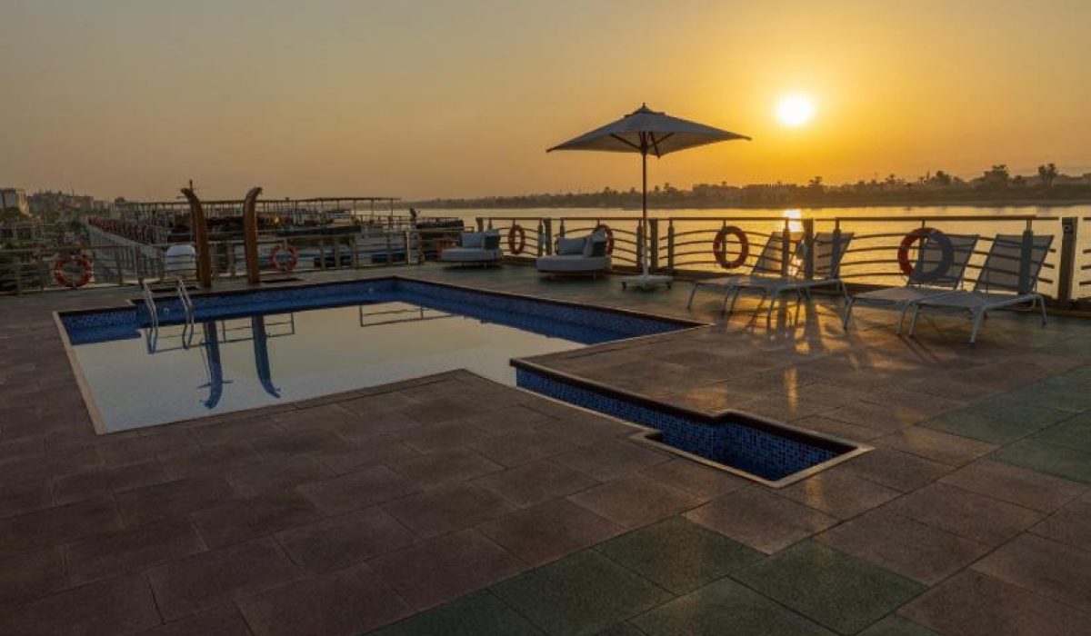 WhatsApp Image 2025-10-25 at 10.54.11 PM