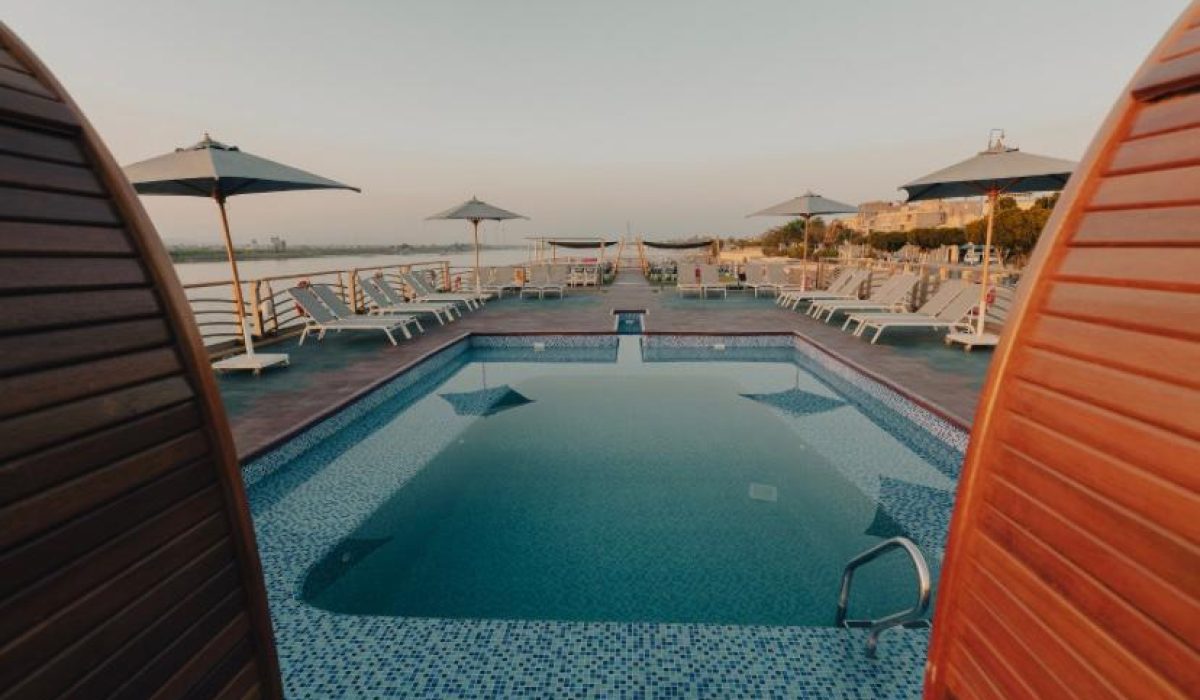 WhatsApp Image 2025-10-25 at 10.54.12 PM (2)