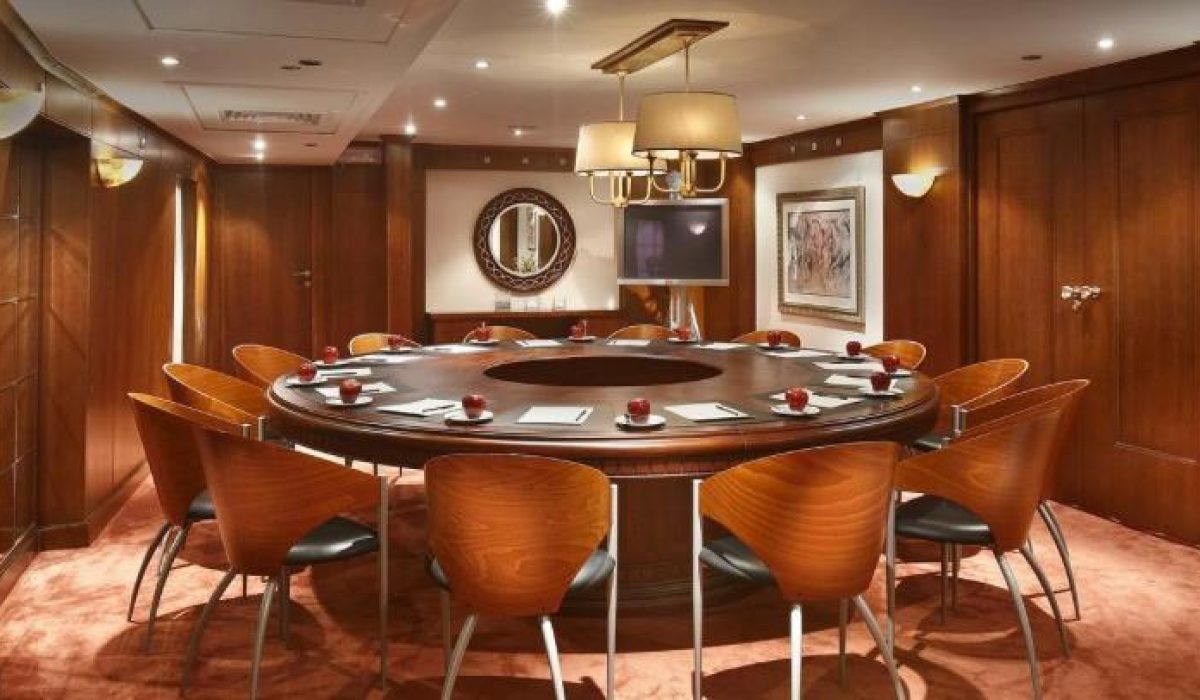 WhatsApp Image 2025-10-25 at 11.34.58 AM (2)