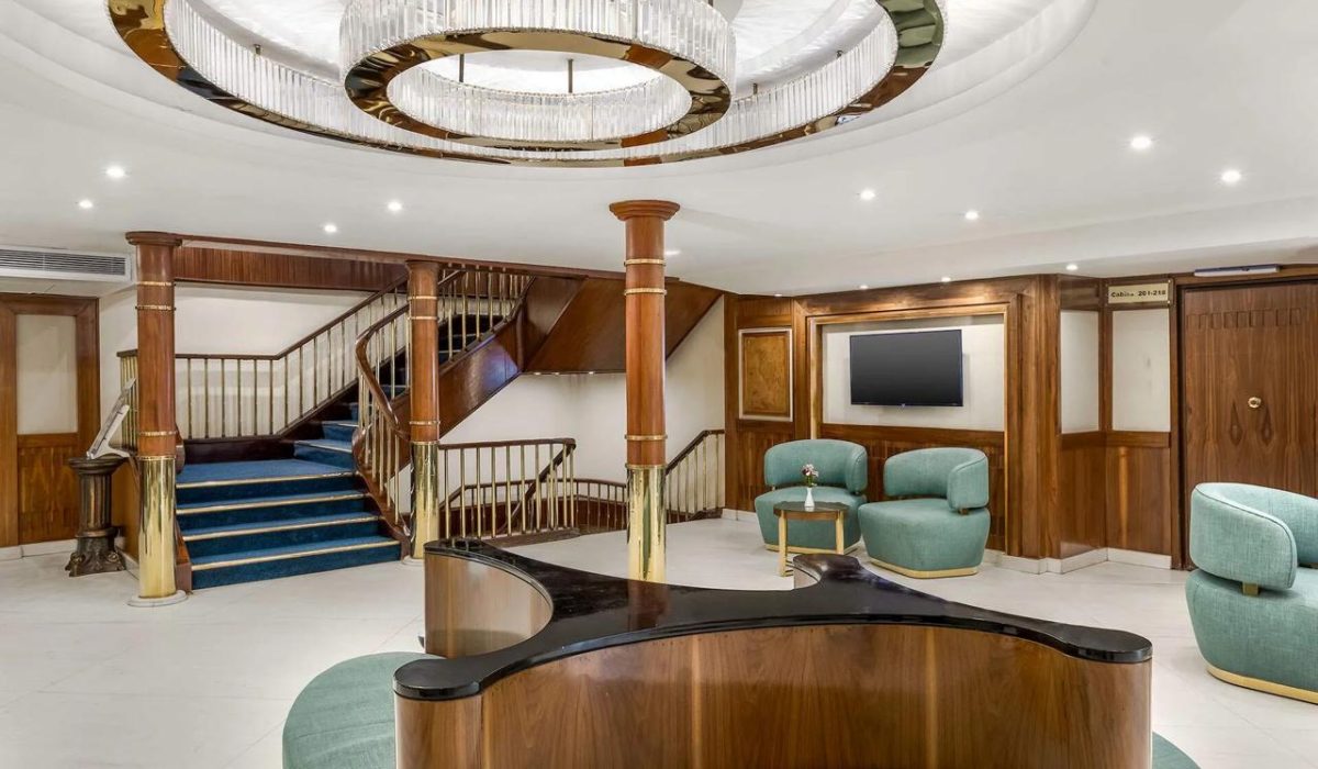 WhatsApp Image 2025-10-25 at 3.11.55 AM (1)