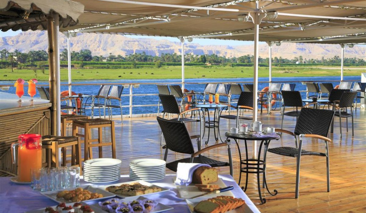 WhatsApp Image 2025-10-25 at 3.41.35 PM (2)