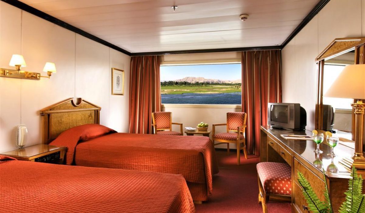 WhatsApp Image 2025-10-25 at 3.41.37 PM (2)