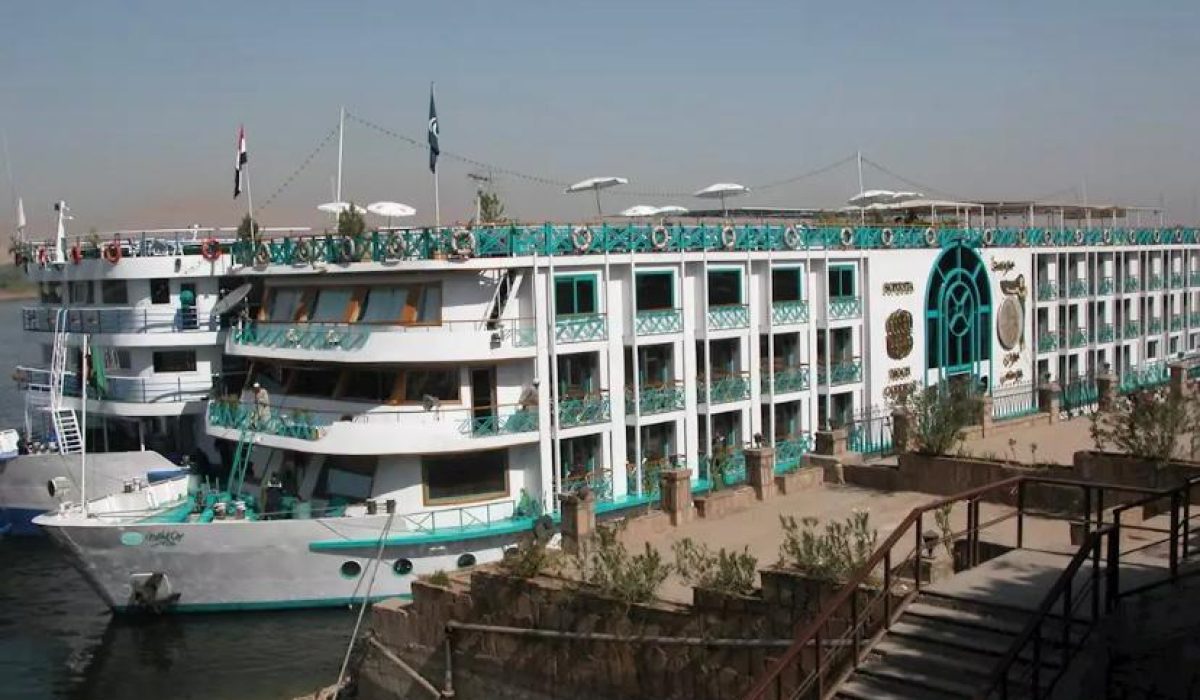 WhatsApp Image 2025-10-25 at 4.08.19 PM