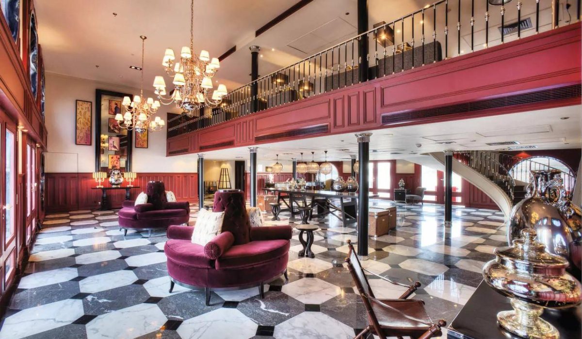 WhatsApp Image 2025-10-25 at 6.18.26 PM (2)