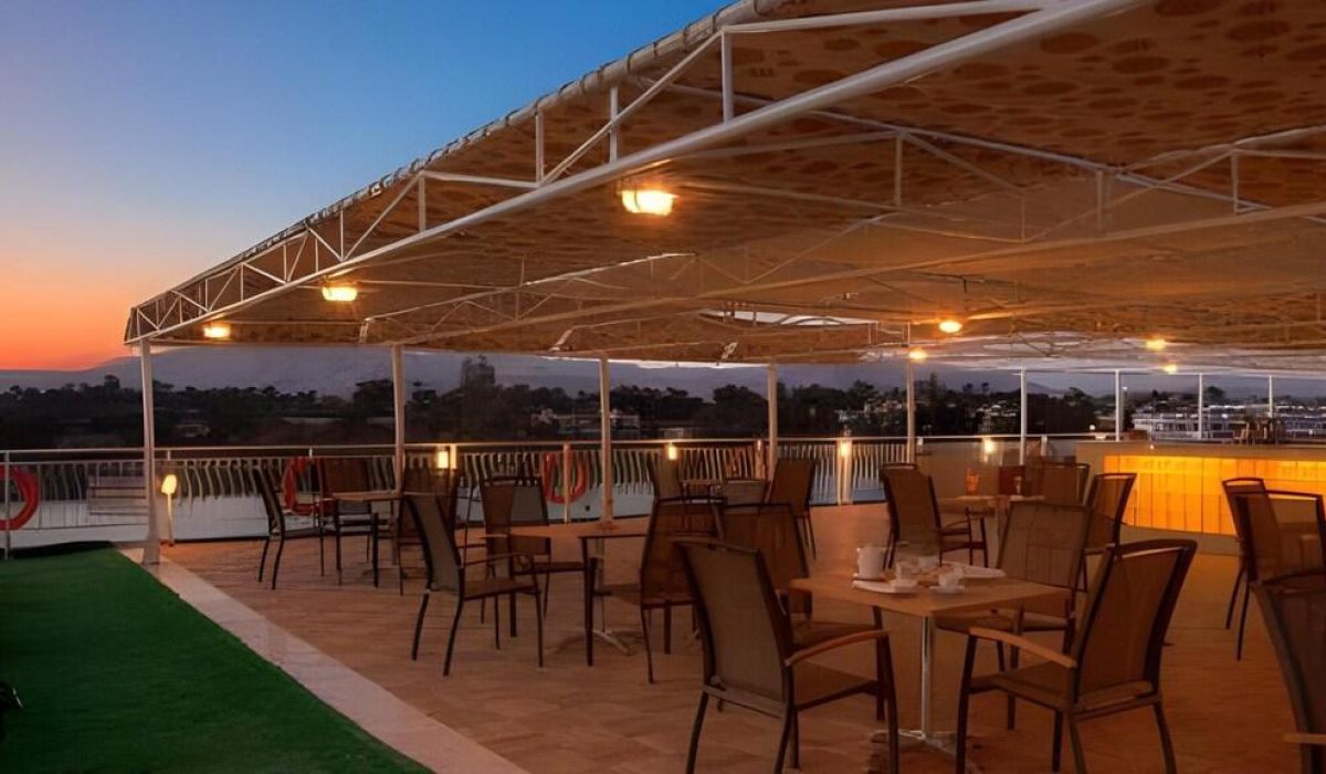 WhatsApp Image 2025-10-25 at 6.52.59 PM