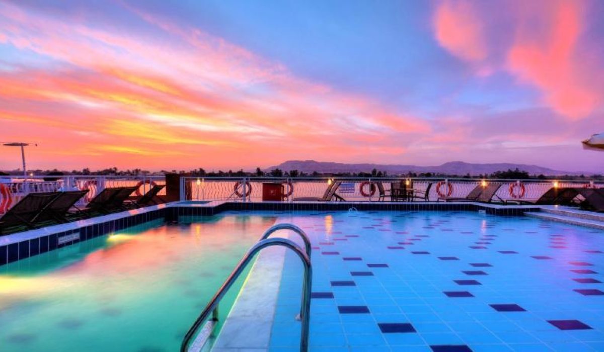 WhatsApp Image 2025-10-25 at 7.04.40 PM (1)