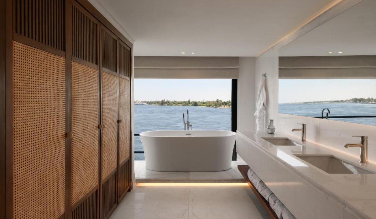 WhatsApp Image 2025-10-25 at 7.29.31 PM (2)