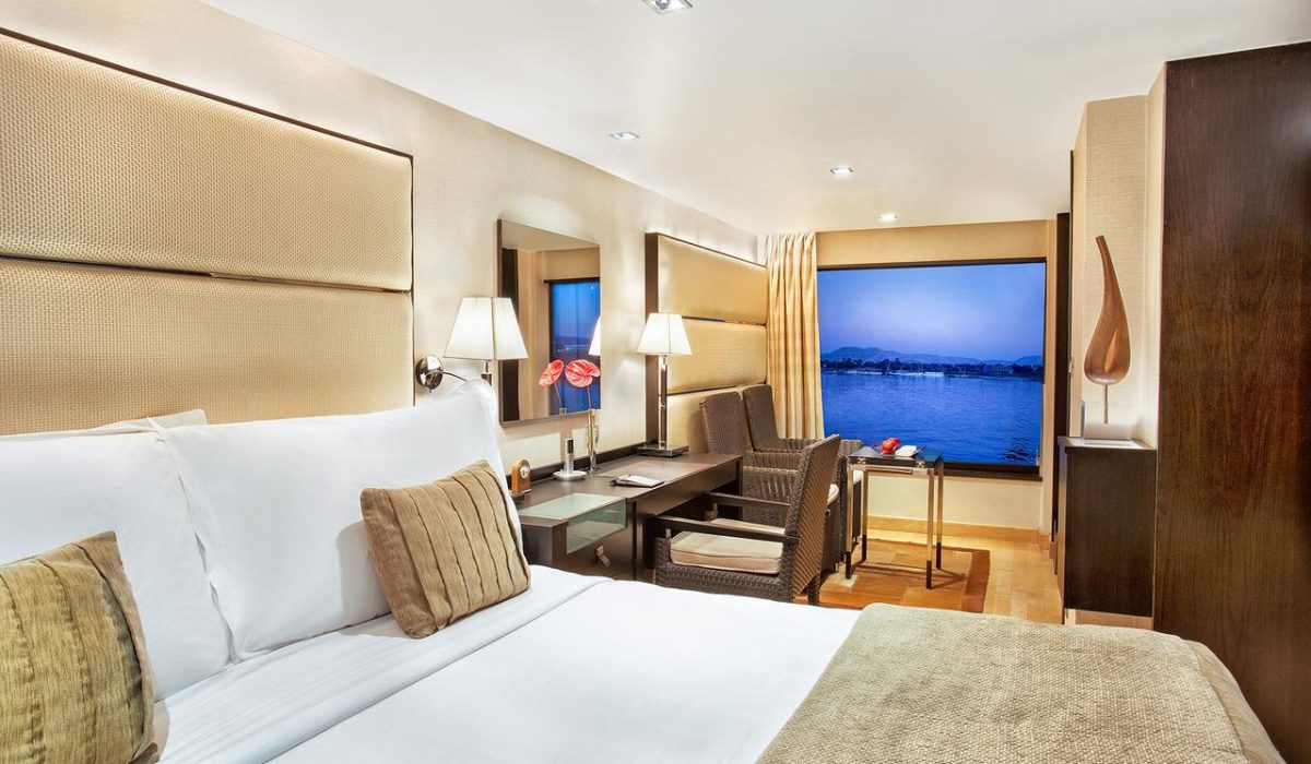 WhatsApp Image 2025-10-25 at 8.02.55 PM (1)