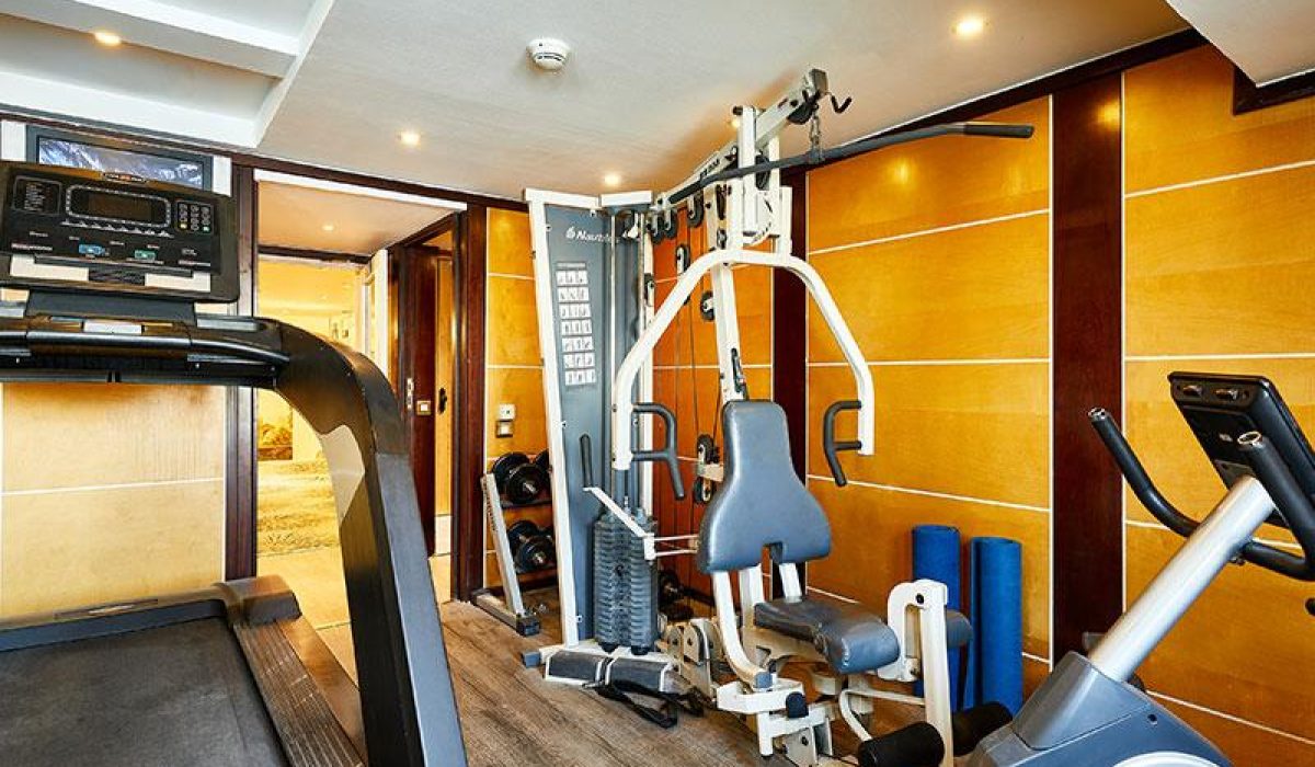 WhatsApp Image 2025-10-26 at 1.44.10 AM (2)