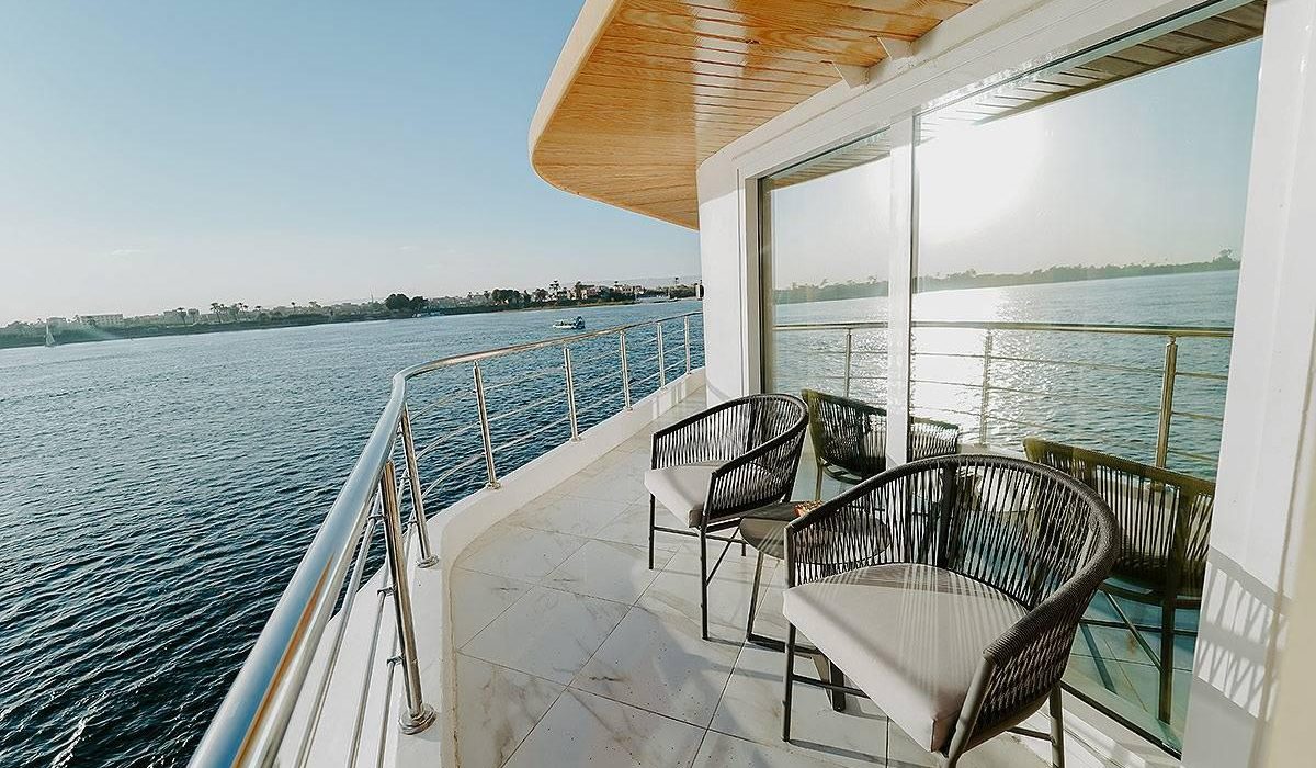 WhatsApp Image 2025-10-26 at 2.31.49 AM